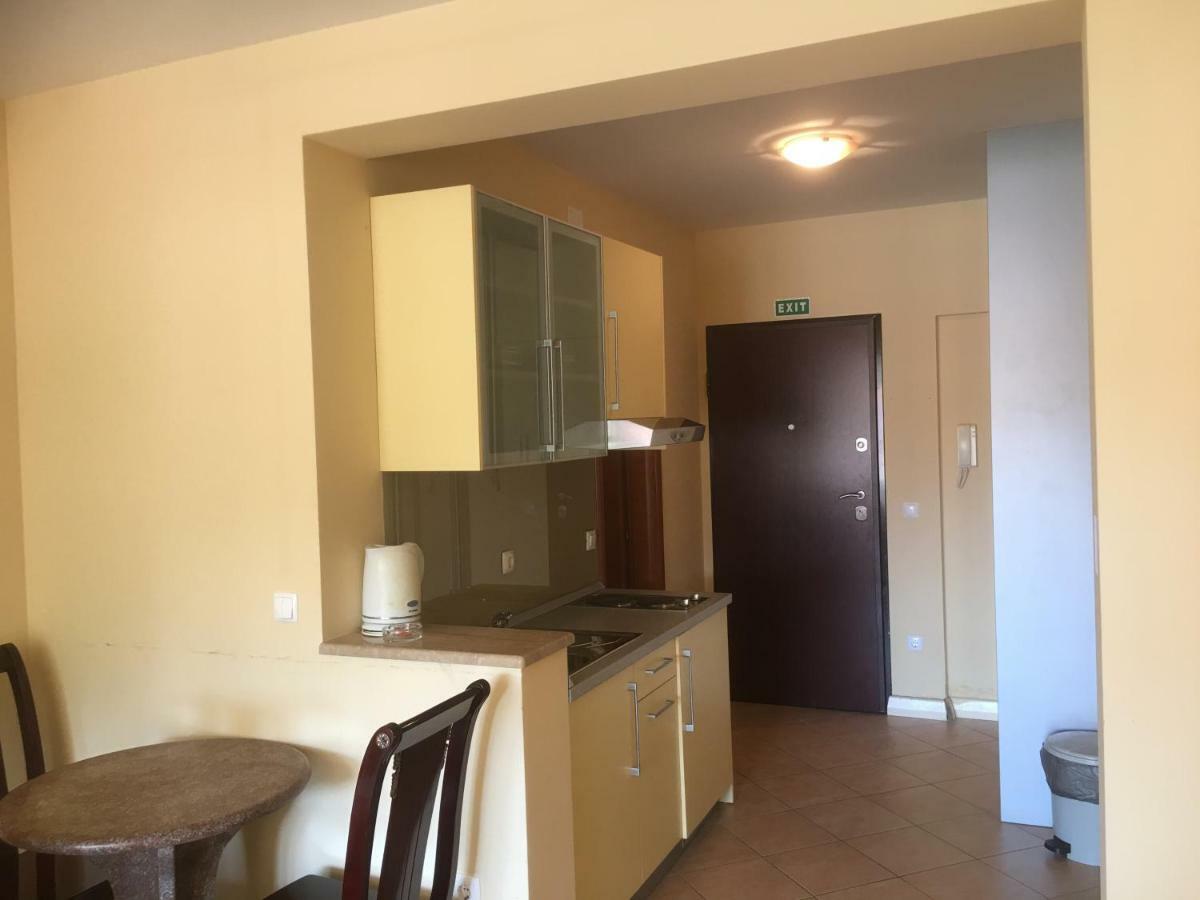 Apartments Villa Astra & Pinija Brela Dış mekan fotoğraf